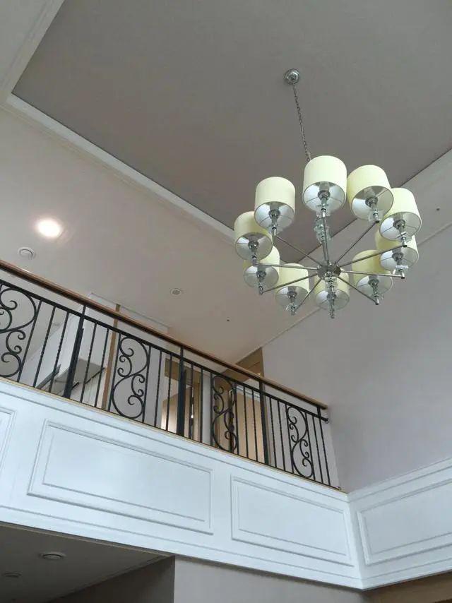 平頂樓！原房東：早知不賣后悔哭！AG真人娛樂8000元逆襲200(圖5)