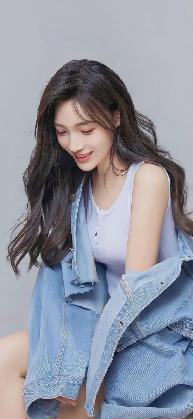 上弄到高c了 MBA智庫AG真人app在地鐵車(圖1)